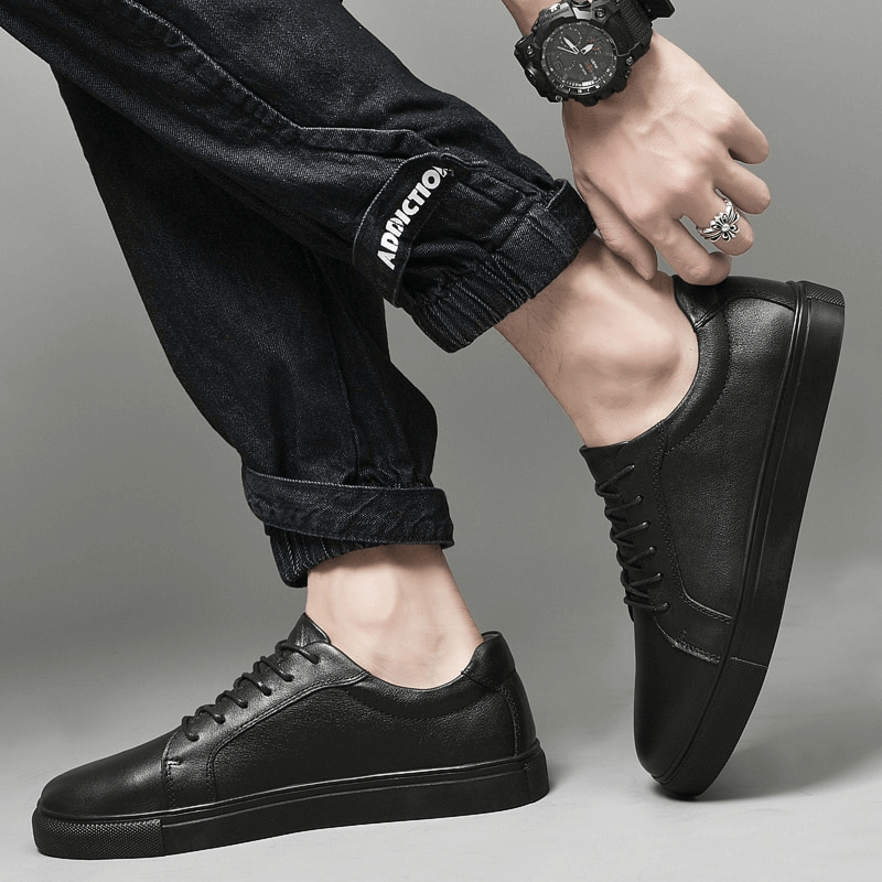 Men's Sports Flexible Flat Sole Sneakers / Leather Shoes - SF1177