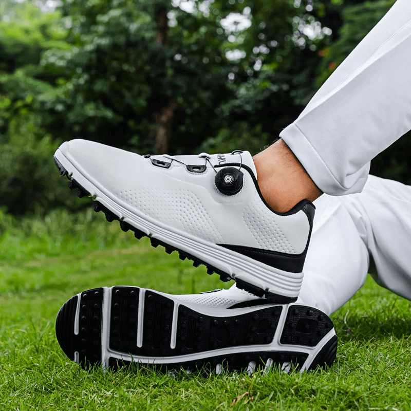 Stylish Non-Slip Men's Golf Shoes / Lightweight Sports Sneakers - SF0707