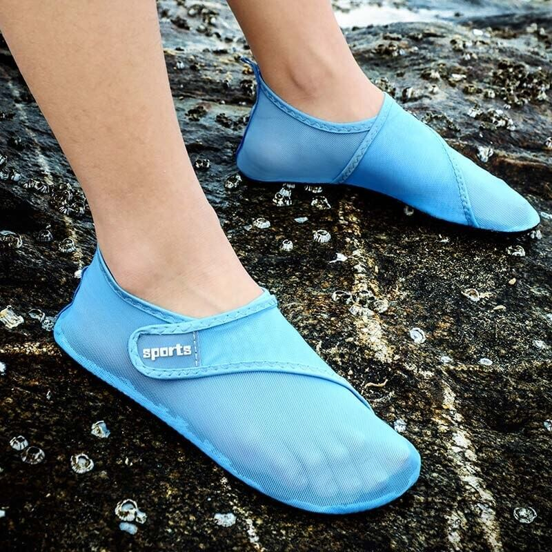 Unisex Mesh Water Shoes / Fashion Breathable Beach Shoes - SF0551
