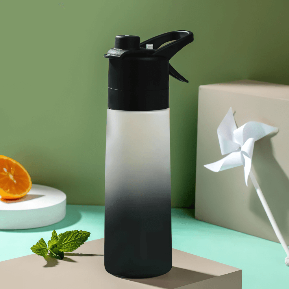 650ml Spray Water Bottle for Outdoor Activities - SF3492 with mist spray function