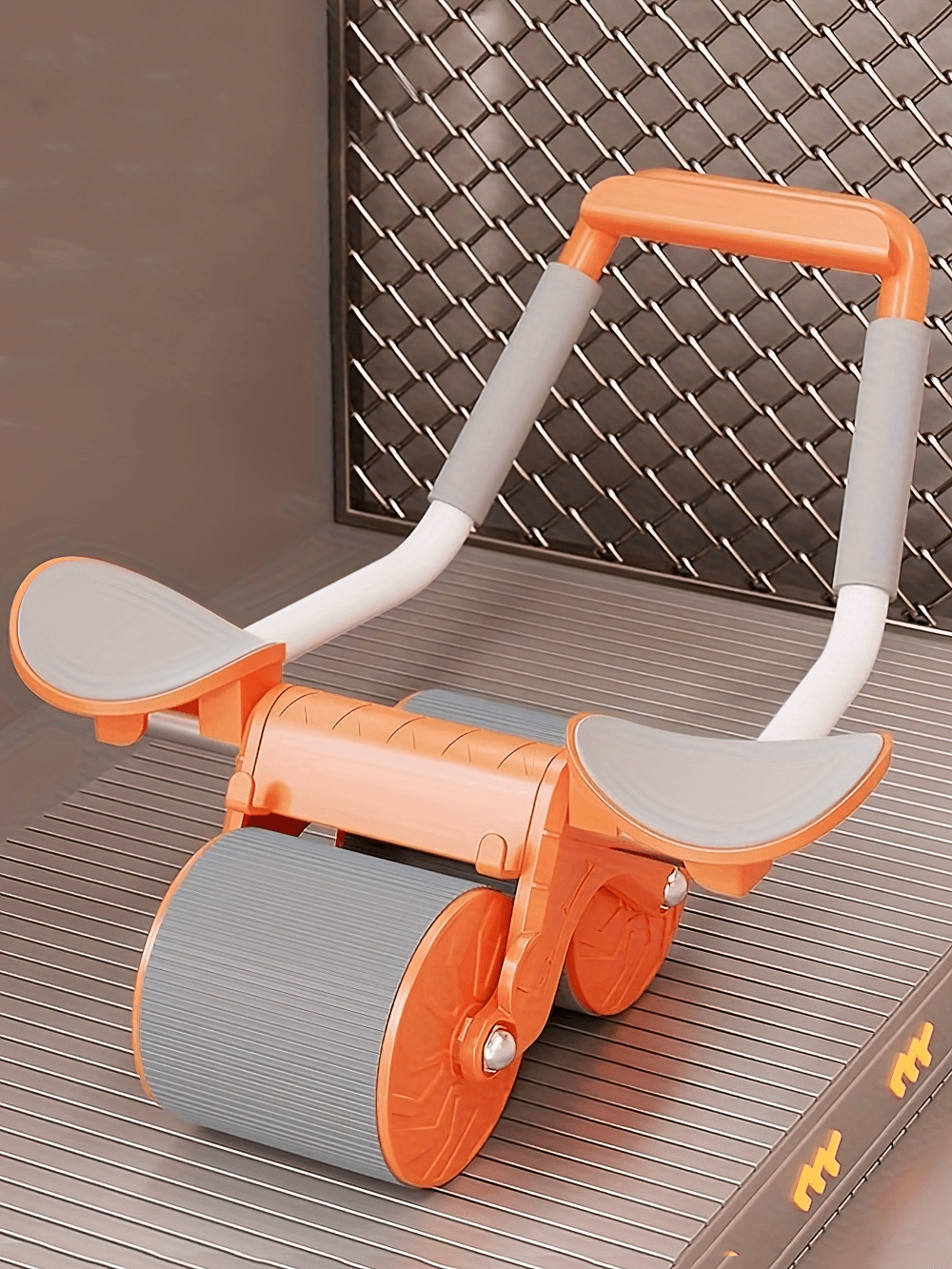 Ab roller SF2808 with wide wheels, triangular stability, ergonomic elbow rests, and automatic rebound for enhanced core workouts.