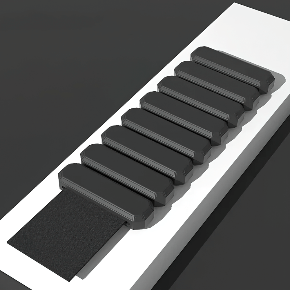 Adjustable weighted fitness bracelet SF3312 with detachable weights for resistance training. Ideal for wrist and ankle workouts.