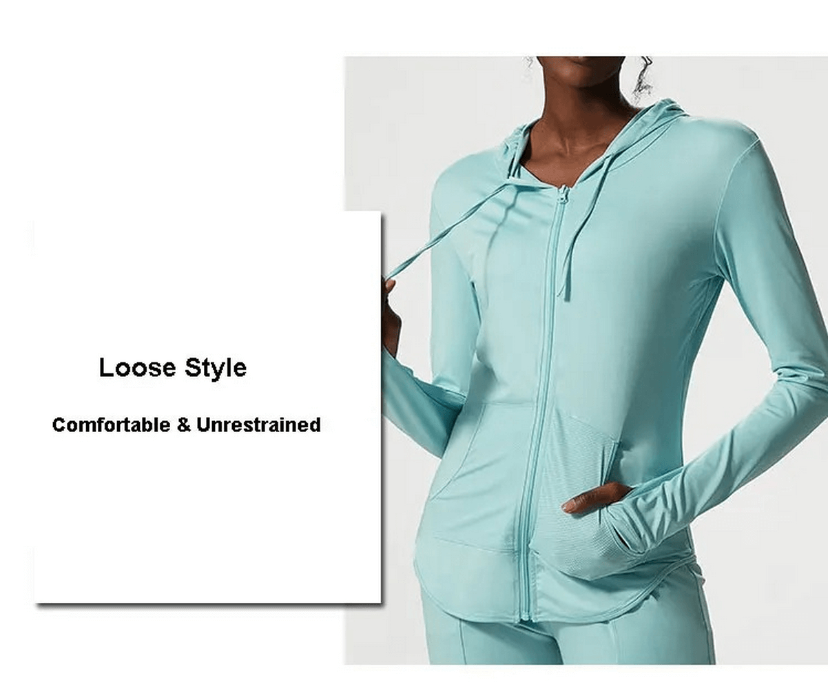 Stylish women's athletic set in light blue, showcasing a loose, comfortable fit ideal for activewear and leisure.