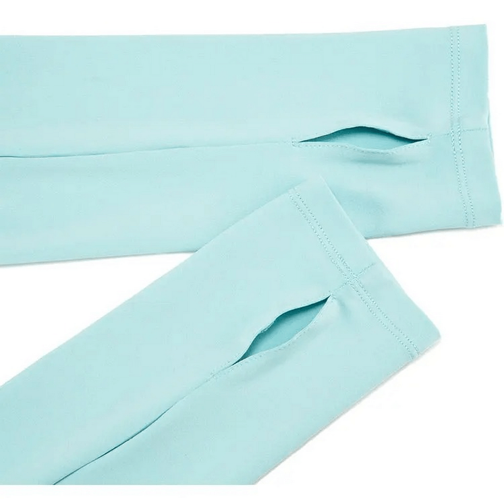 Sky blue athletic leggings with stylish openings, part of the women's three-tone athletic clothing set. Breathable and quick-drying.