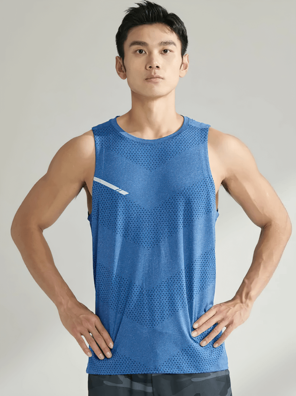Athletic Tank Top with Reflective Logo - SF4109, breathable gym wear for night visibility, ideal for workouts and running.