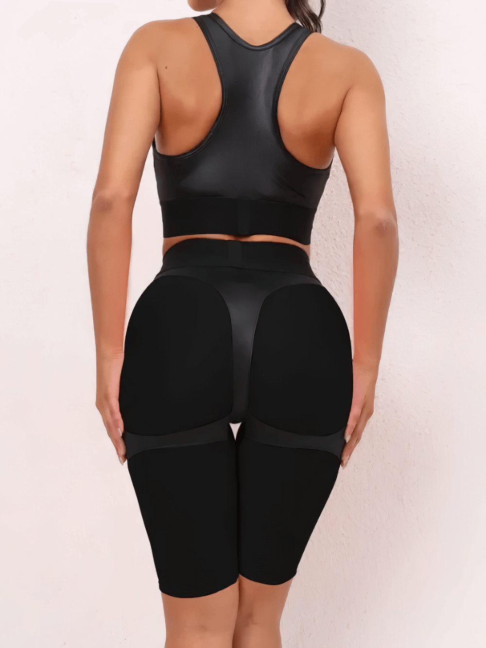 Alt Tag: Backless Racerback Bra and High Waist Gym Shorts - SF4335 black seamless quick-dry set, backless racerback and high-waist biker shorts