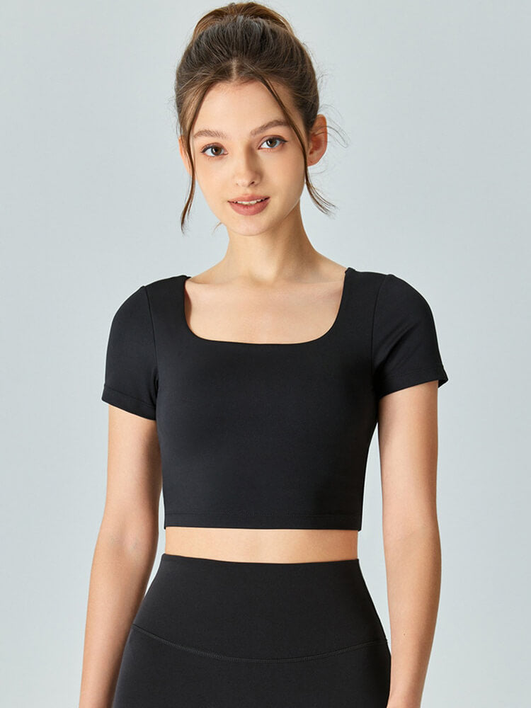 Hollow Back Yoga T-Shirt with Short Sleeves and Compression Fit in Black
