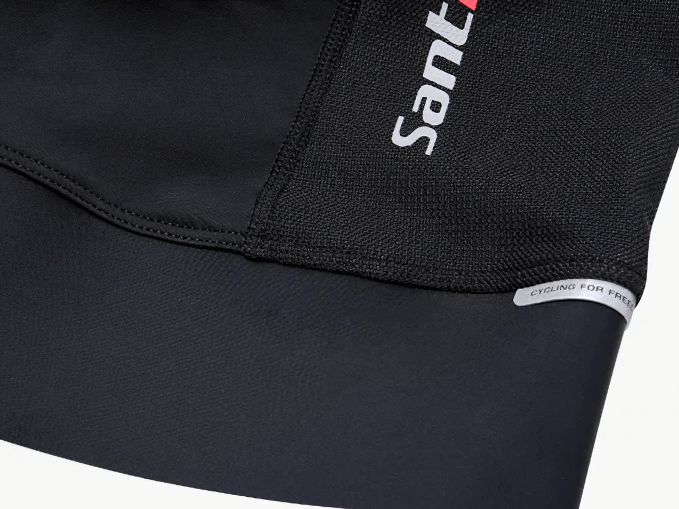 Close-up of SF2598 men's cycling bib shorts with breathable fabric and branding.