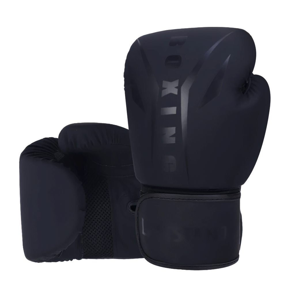 Matte black boxing gloves SF3135 with hook and loop, PU leather for sparring and training, durable and breathable.