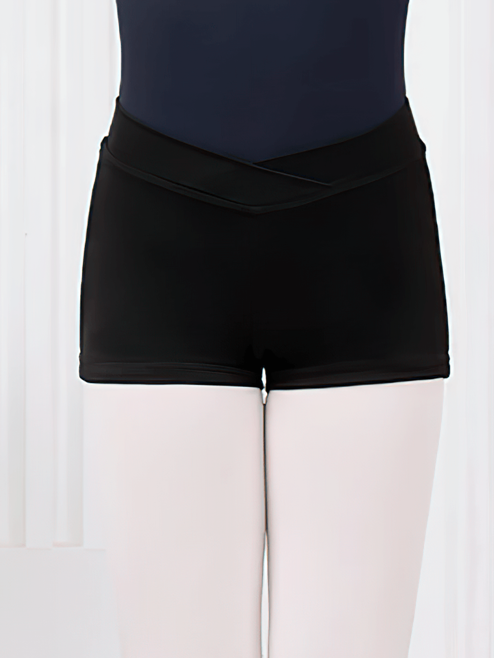 Black Kids Shorts with High Elastic Waistband - SF3748 for gymnastics and yoga, featuring breathable, sweat-wicking fabric and stretchy fit.