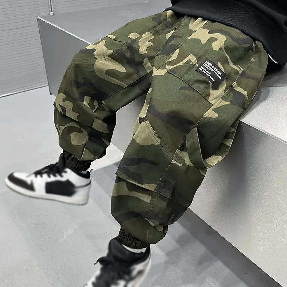 Boys Camouflage Cargo Pants with Windproof Feature - SF3834, stylish green pattern, ideal for outdoor protection and adventure.