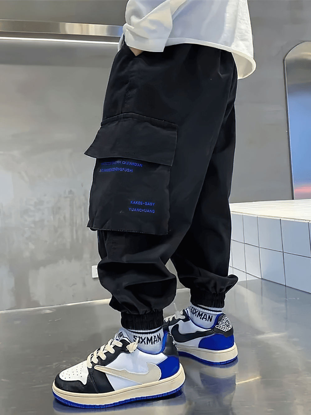 Boys Cargo Jogger Pants with Side Pockets - SF3865, streetwear style with elastic waist and oversized pockets for casual active wear.