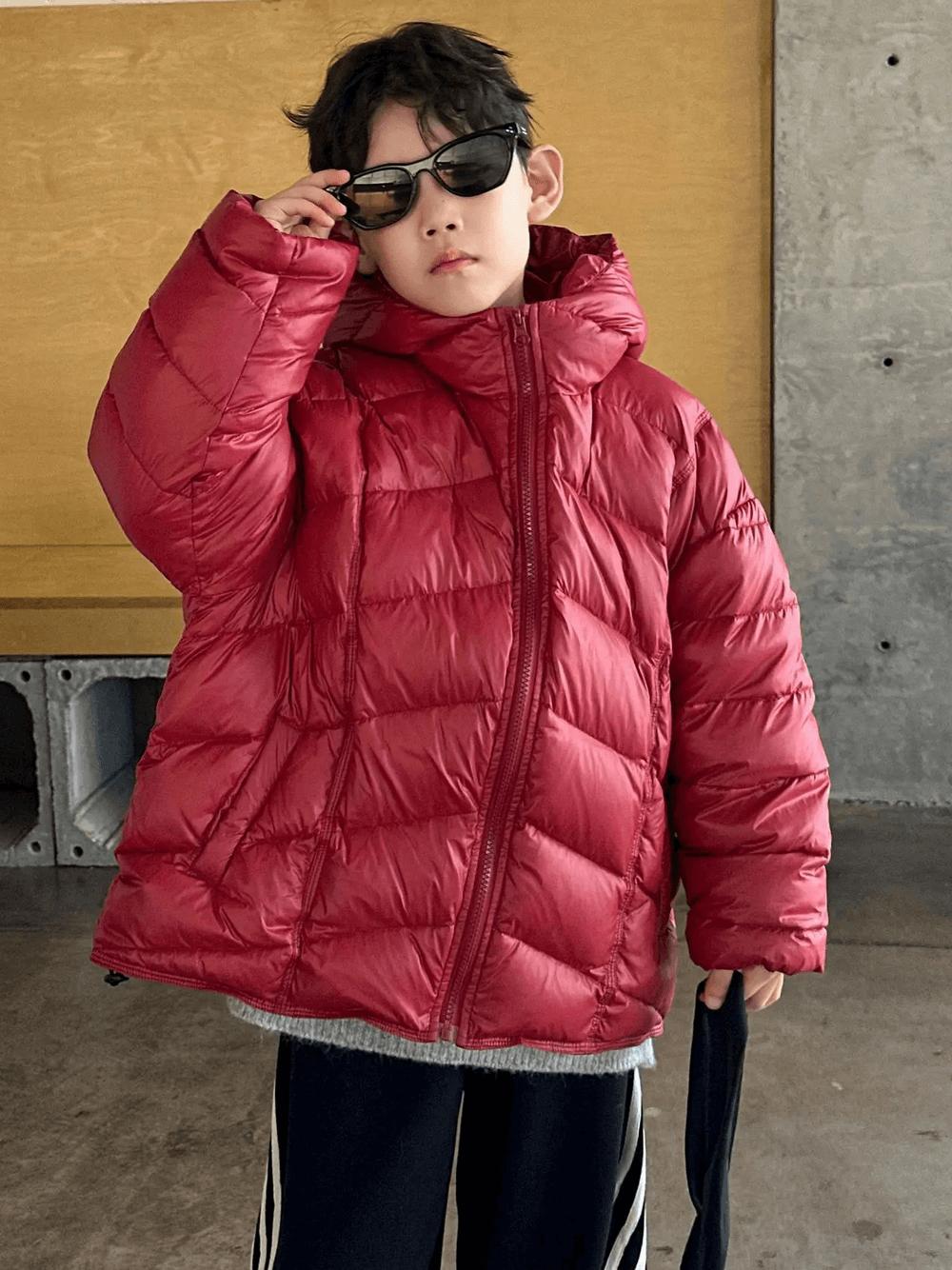 Cool kid wearing a Boys Hooded Down Puffer Jacket With Zipper - SF3638 in red, perfect for winter and outdoor adventures.