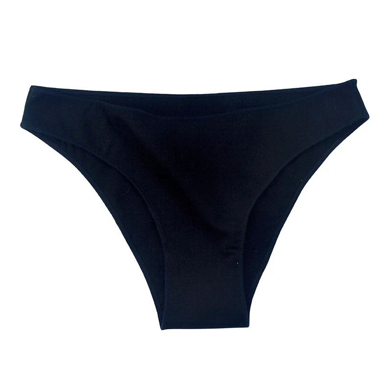 Black breathable women's low-rise briefs in sleek soft cotton, perfect for everyday wear and comfort.