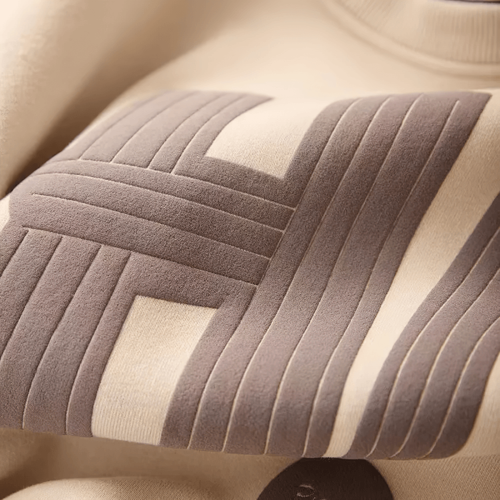 Casual Fleece Sweatshirt with Letter Print - SF3533, kids' graphic pullover with bold "H!" design, soft inner layer, beige color close-up