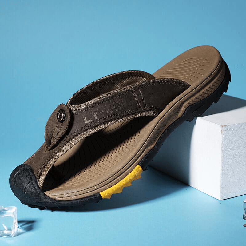 Casual men's genuine leather anti-slip flip-flops with rubber sole, ideal for comfort and durability in all seasons - SF1068.