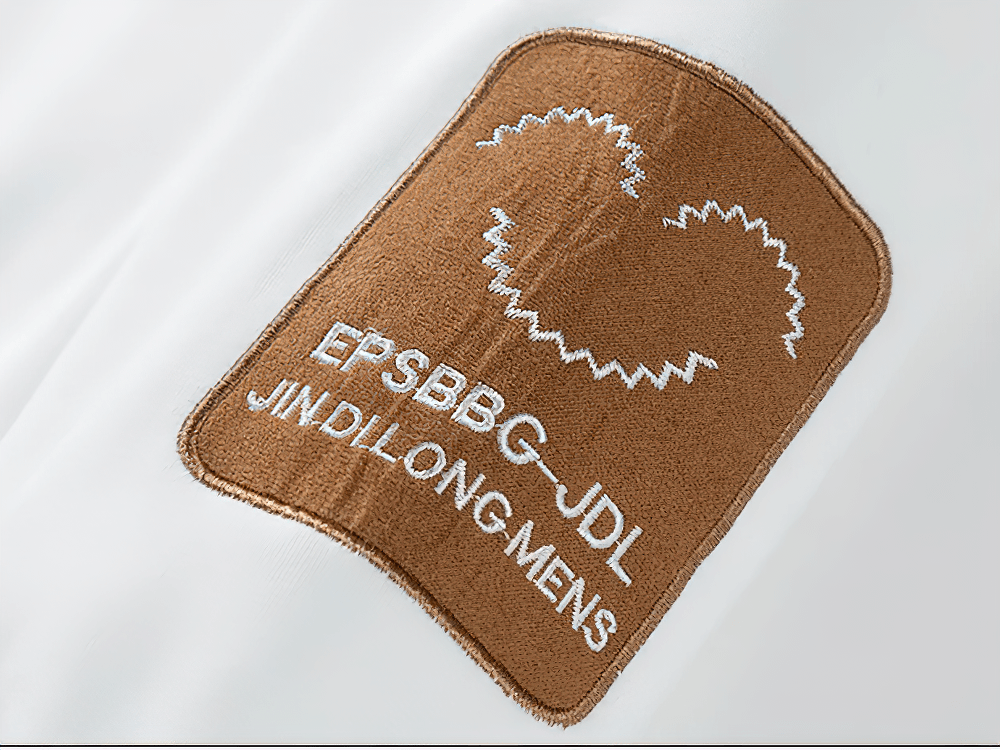 Embroidered patch detail on the sleeve of the Color Block Crewneck Sweatshirt with Sleeve Patch - SF4700.