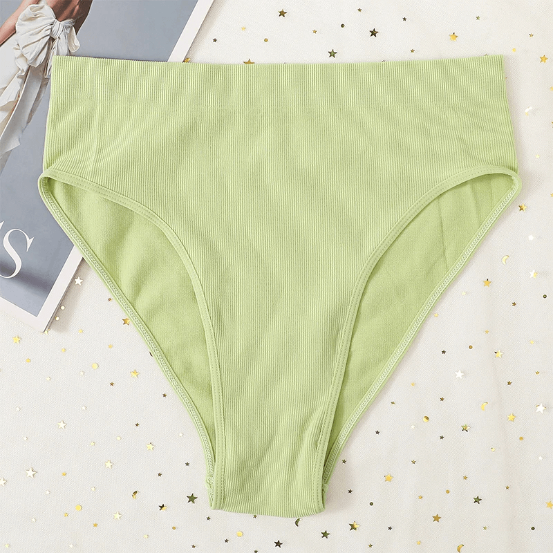 Light green high waist cotton briefs with elastic fit, perfect for everyday comfort and seamless under any outfit. SF2179 collection.