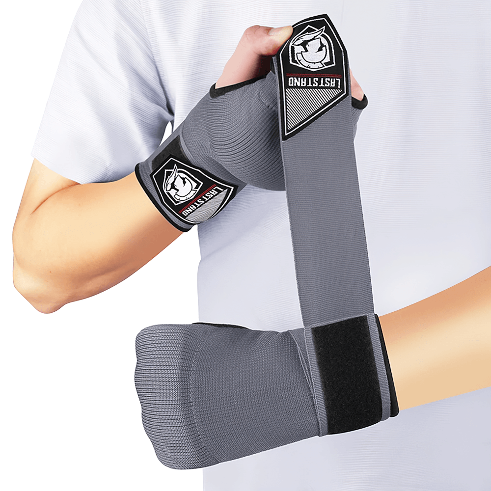 Elastic hand wraps with gel padding SF2698, perfect for MMA and kickboxing. Secure fit and moisture control with Quick-EZ closure.