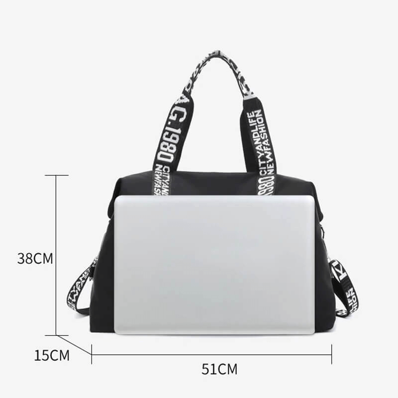 Stylish black lightweight yoga handbag with measurement dimensions, perfect for travel and gym use. Crafted from durable nylon.