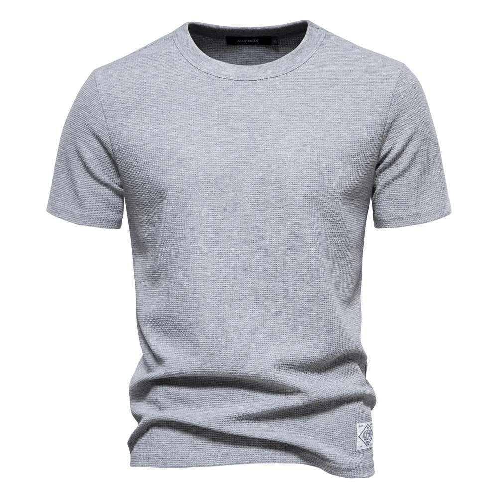 Gray short sleeves waffle t-shirt, o-neck, solid color. Stylish and comfortable for men. Ideal for casual wear. Model SF1850.