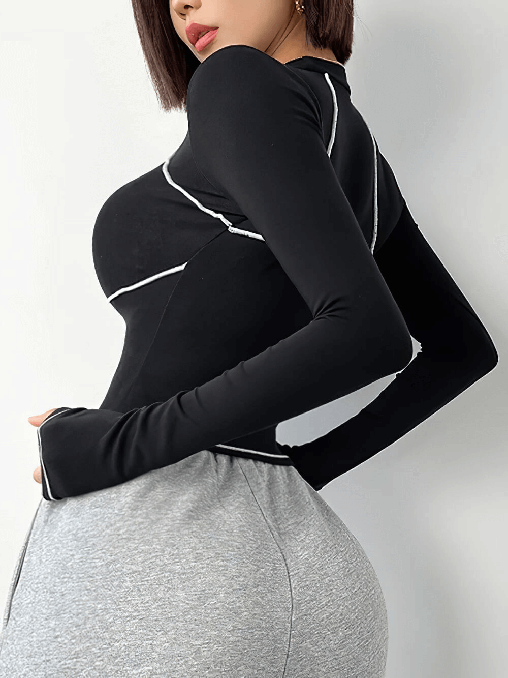 Alt Tag: Female Long Sleeve Compression Yoga Crop Top - SF4385 black quick-dry long sleeve cropped training top, sleek supportive fit