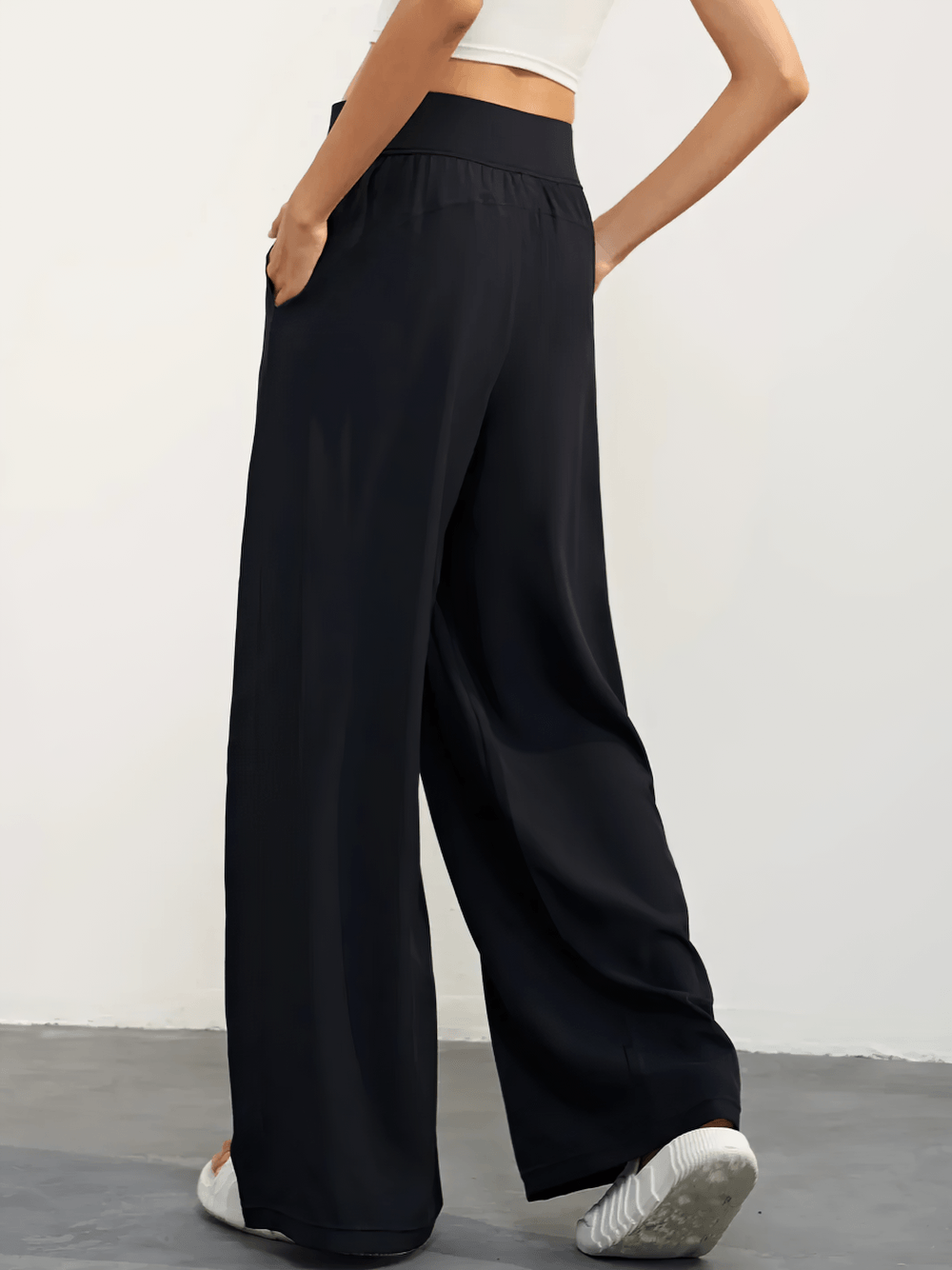 Alt Tag: Female Quick Dry Wide Leg Yoga Pants with Pockets - SF4501 black loose wide-leg quick-dry yoga pants with side pockets