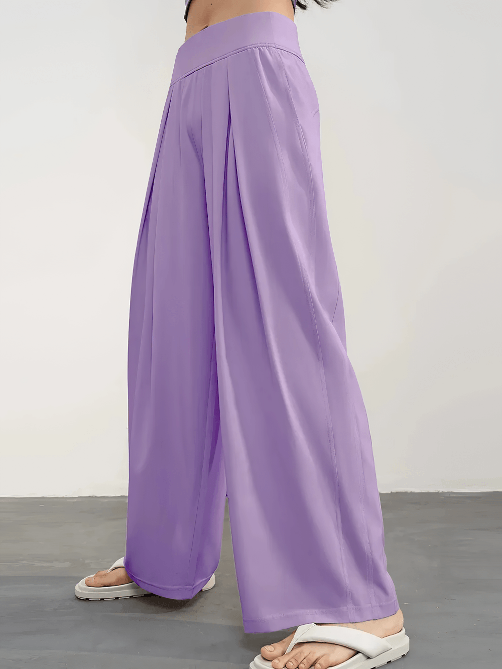 Alt Tag: Female Quick Dry Wide Leg Yoga Pants with Pockets - SF4501 in lilac purple, loose wide-leg quick-dry pants with side pockets