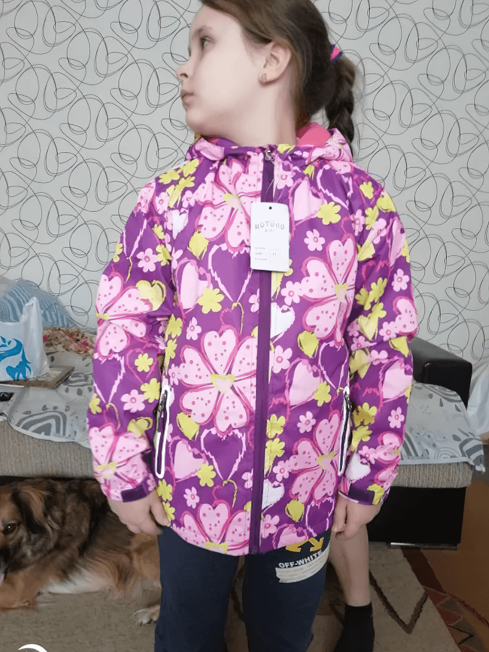 Flower Printed Windbreaker Jacket with Polar Fleece - SF3588, vibrant flower design, fleece lining, kids' spring jacket for warmth and style.