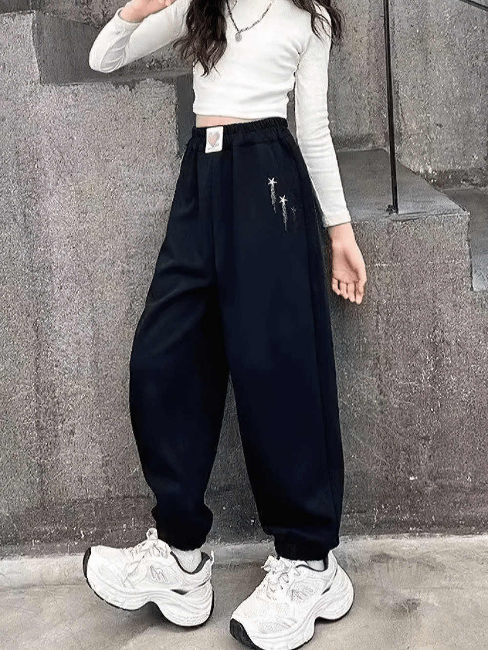 Girls Star Print Loose Sports Pants with Elastic Waist - SF3728, stylish black pants with elastic ankles and star-themed prints for casual wear