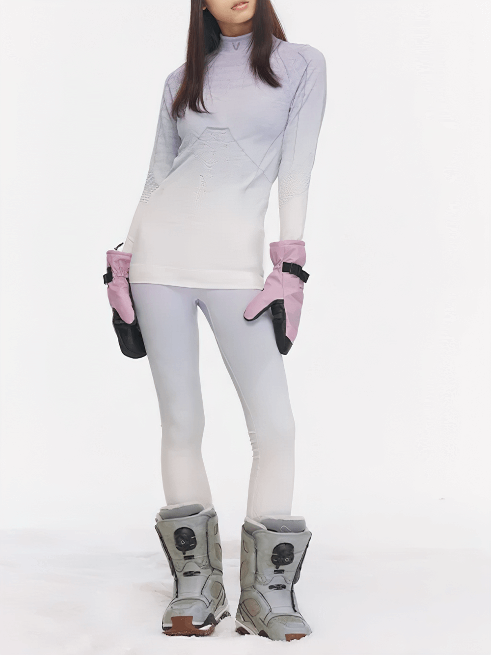 Women's gradient thermal base layer set SF2487 with long-sleeve top and leggings. Ideal for skiing and snowboarding. Stay warm and stylish.