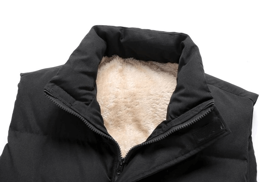 Close-up of the Heated Thermal Vest SF1931, showing warm insulation and a cozy collar, perfect for men's winter outdoor adventures.