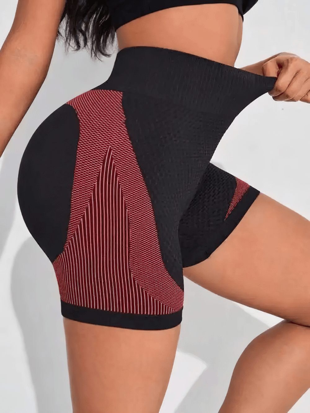 High Waist Scrunch Seam Training Shorts for Women - SF4163 with tummy control and sculpted look in black and red, perfect for yoga and gym.