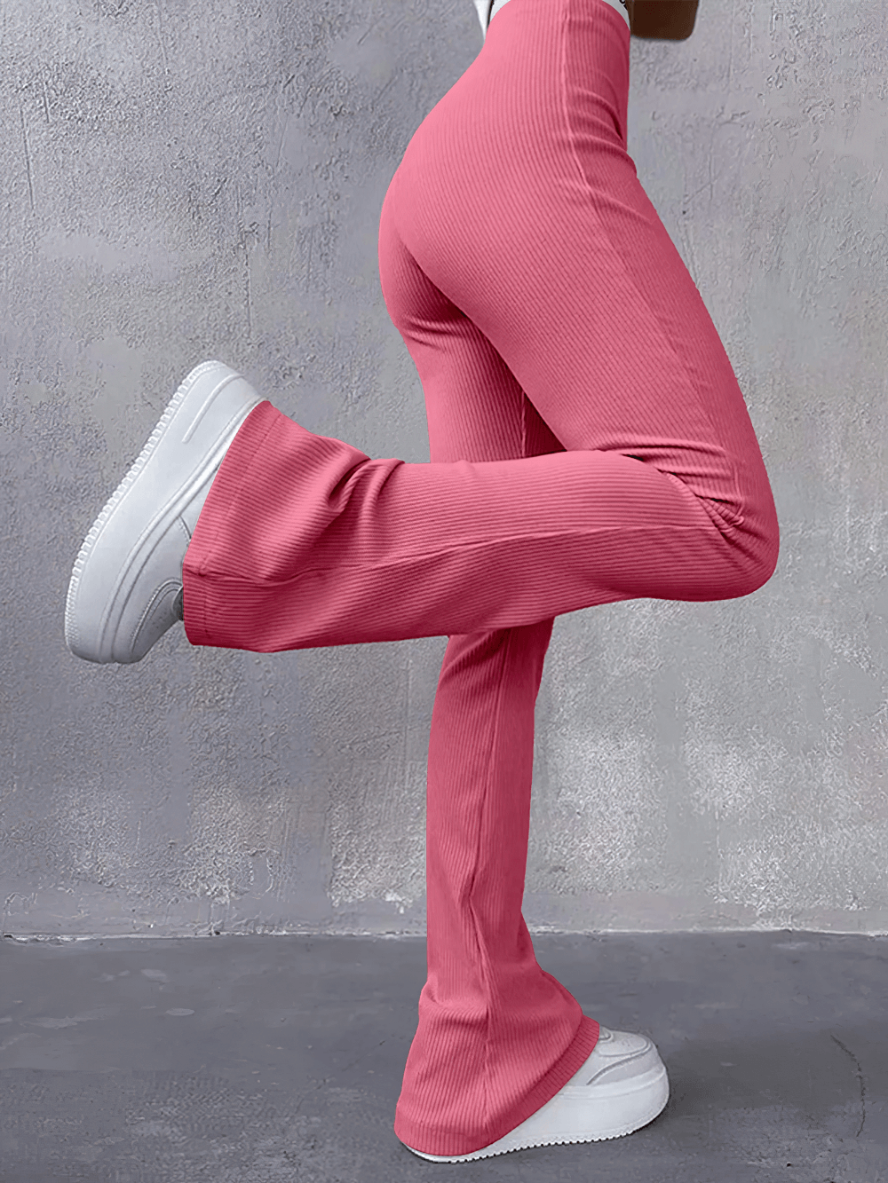 High-Waisted Ribbed Flare Pants for Sporty Women - SF4276