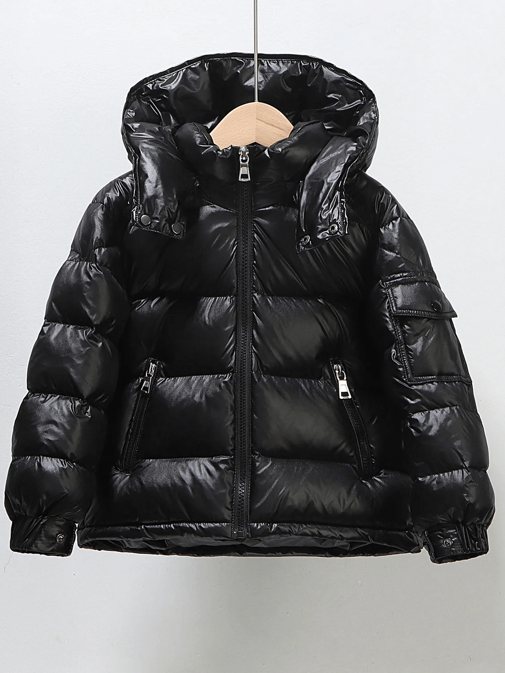 Kids Duck Down Jacket with Hood and Zipper - SF3515, warm and stylish black puffer coat for girls with windproof hood and durable zipper.