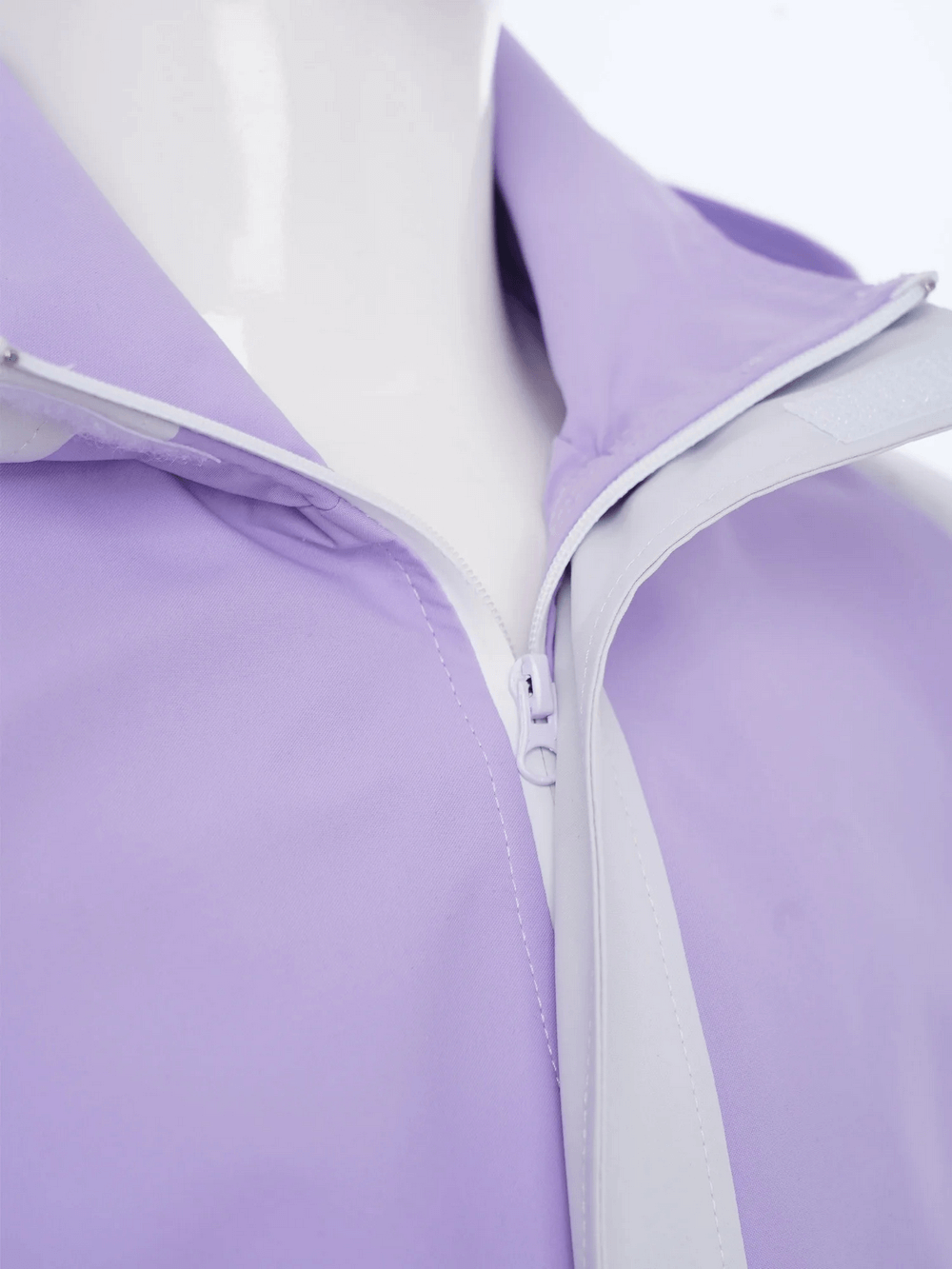 Close-up of lavender zip detail on Kids Rainproof Hooded Windbreaker Jacket - SF3697