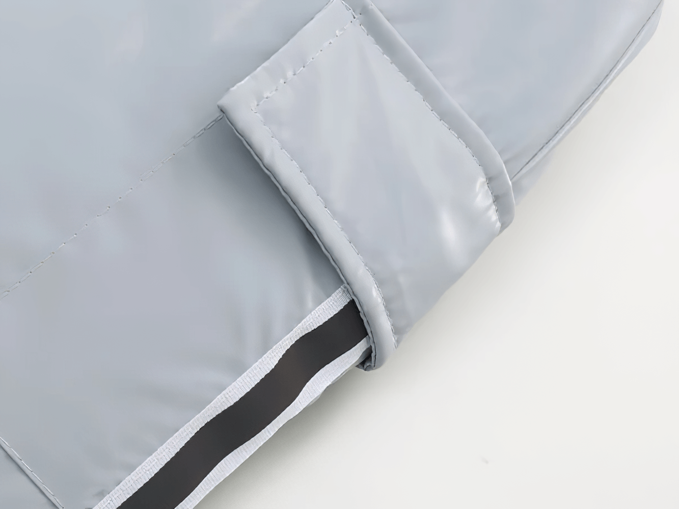 Close-up of Kids Waterproof Cargo Pants with Down Insulation - SF3779 showing waterproof material and secure fastening.