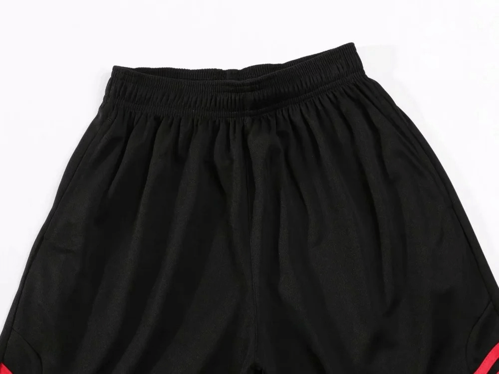 Black athletic shorts for men from SF2025 set, featuring an elastic waistband, ideal for gym workouts and running.