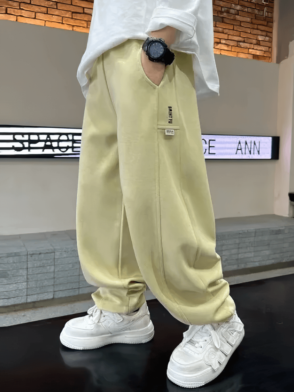 Loose Fit Sporty Cargo Pants with Elastic Waist - SF3710, girl in beige pants, comfy and casual style, white sneakers, functional pockets