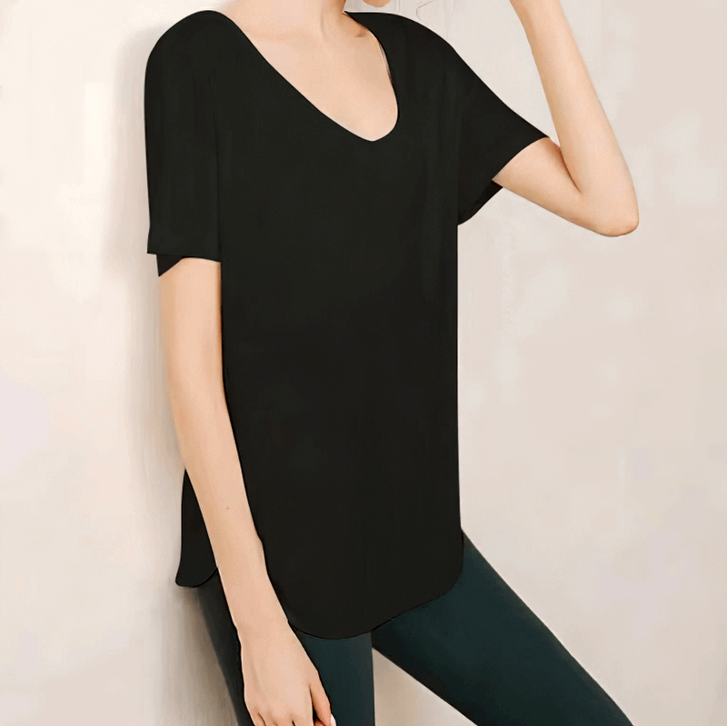 Comfortable loose round neck black t-shirt for women, made from breathable Spandex, perfect for yoga workouts, style SF0077.