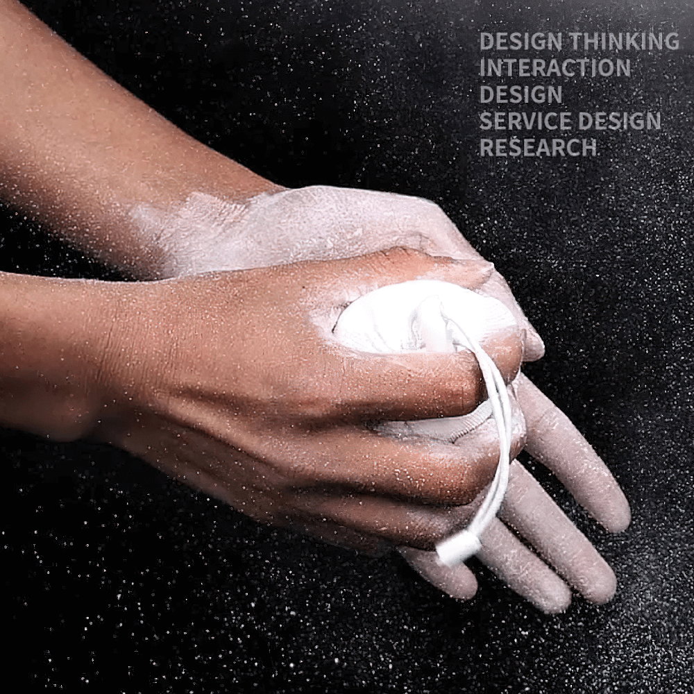 Hands using magnesium carbonate gym chalk blocks for training, perfect for weightlifting and climbing - SF3456.