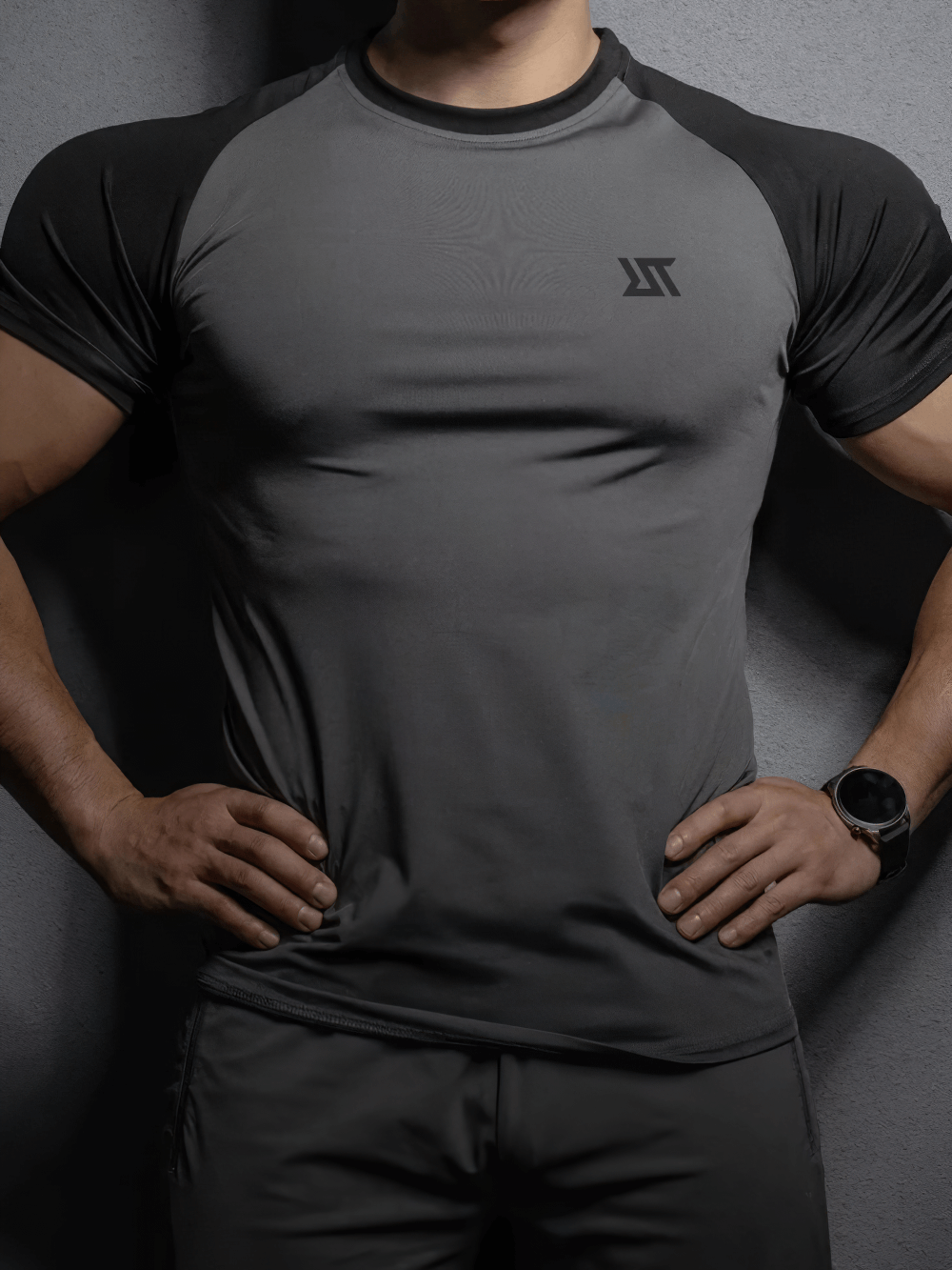 Men's Athletic Fitted Short Sleeve Training T-shirt SF2541, double color, O-neck, ideal for gym and outdoor activities, breathable.