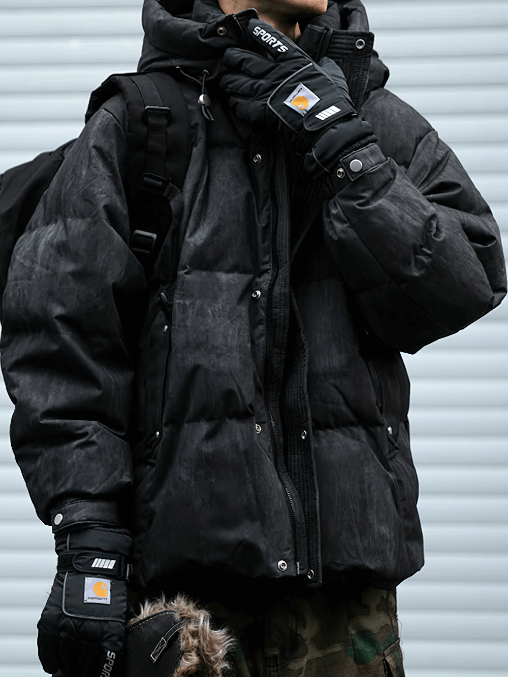 Men's black lightweight duck down puffer jacket with hood, thick winter streetwear for warmth and style. SF2260 jacket closes with zip.