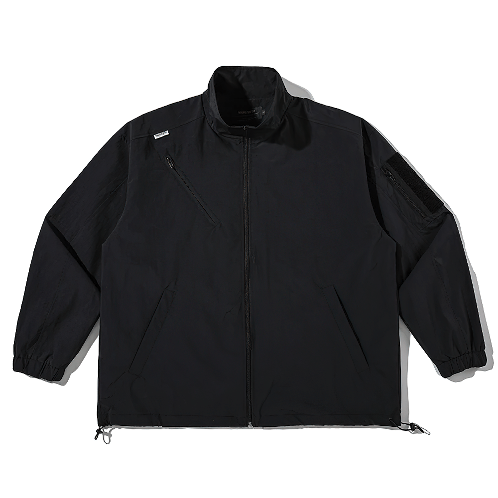 Men’s loose-fit black work jacket with stand collar, zippered closure, practical pockets, made from durable polyester. Ideal for outdoor activities.