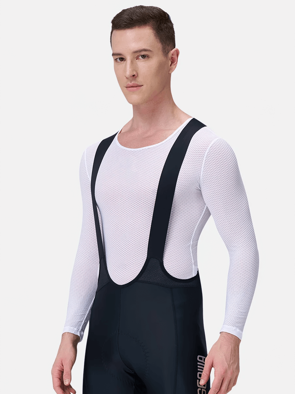 Man wearing Men's Mesh Long-Sleeved Cycling Base Layer SF2572 for outdoor activities; breathable, quick-drying polyester.