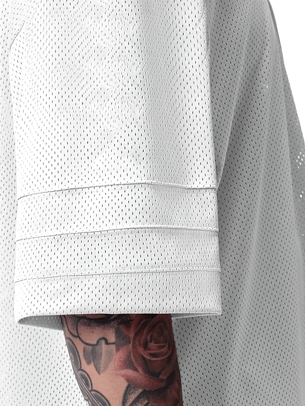 Men's Oversized Mesh Gym T-Shirt for Bodybuilding - SF4752 close-up of the breathable mesh fabric and stitched stripe detail.
