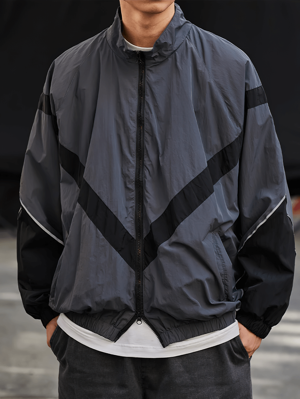 Men's Reflective Strip Patchwork Nylon Jacket SF2269, stylish streetwear with stand collar, rib sleeves, for spring and autumn.