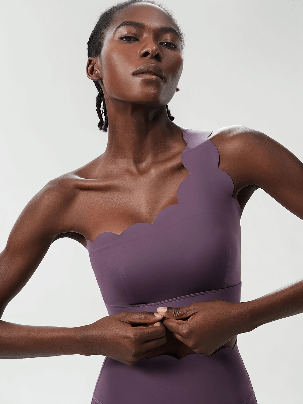 Model wearing One-Shoulder Scallop Seamless Yoga Sports Bra - SF4012 with scalloped neckline, perfect for yoga and athleisure.