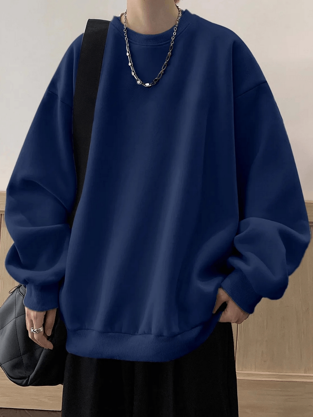 Oversized Crewneck Sweatshirt with Drop Shoulders - SF4646 in navy, featuring drop shoulders and relaxed fit.