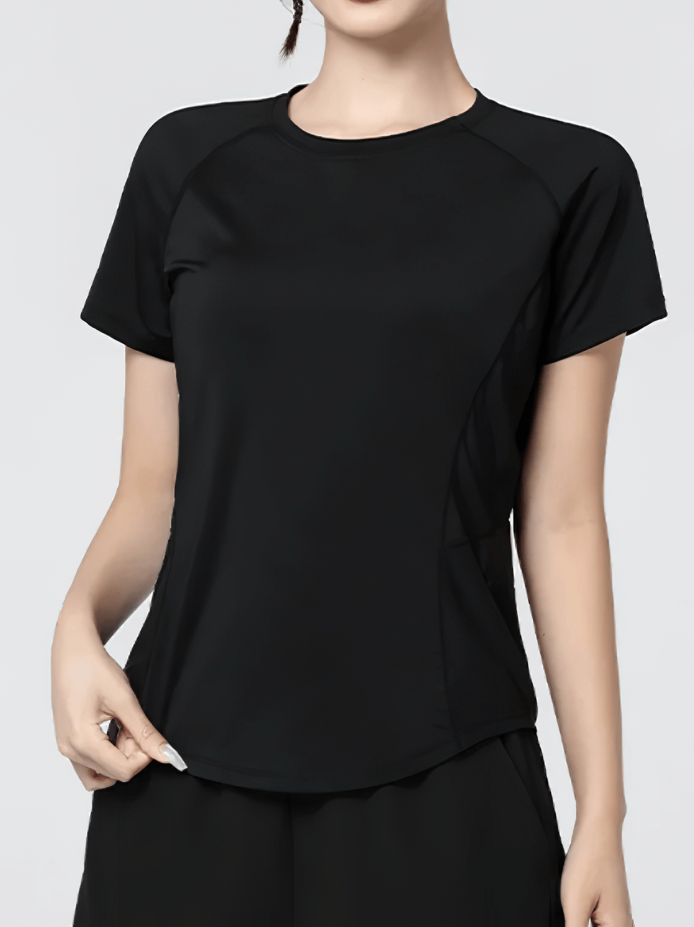 Alt Tag: Quick Dry Short Sleeve Sports T-Shirt for Women's - SF4430 black breathable polyester tee with curved hem and side slits